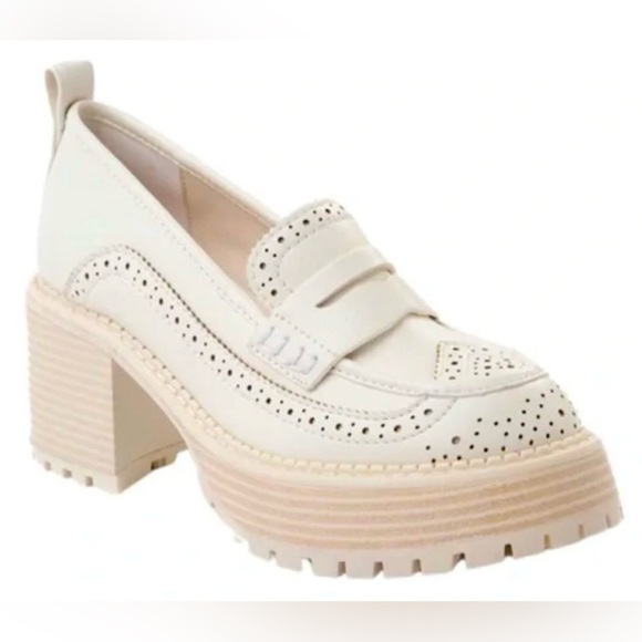 NEW w/Box MIA Womens Deena Round Toe Platform Lug Sole Loafers Color Bone Size 8 - Picture 1 of 11
